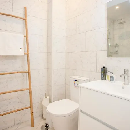 Liiiving In - Modern Design - Kids Friendly Appartement Porto