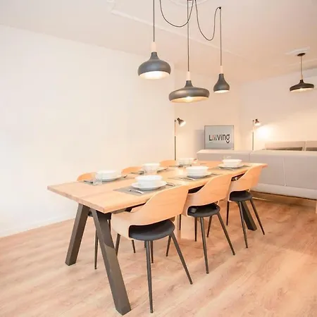 아파트 Liiiving In - Modern Design - Kids Friendly