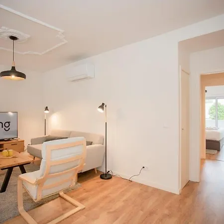 Liiiving In - Modern Design - Kids Friendly * 포르투