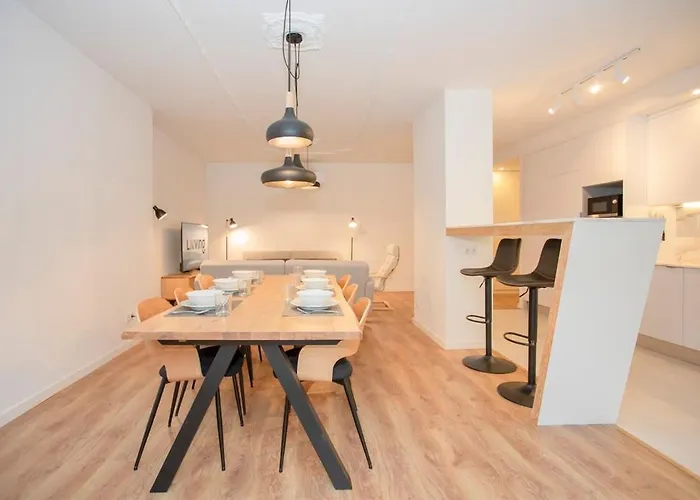 Liiiving In - Modern Design - Kids Friendly