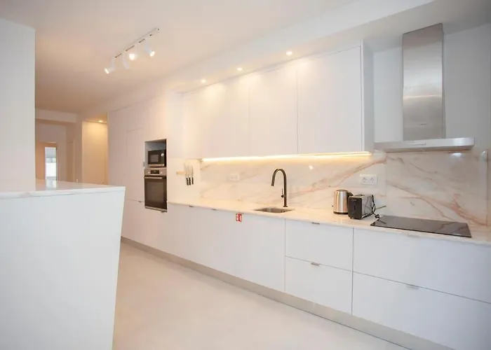 דירה Liiiving In - Modern Design - Kids Friendly פורטו