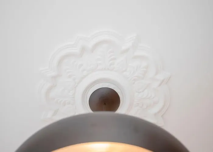 Liiiving In - Modern Design - Kids Friendly Porto