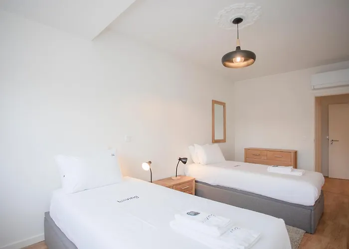 Liiiving In - Modern Design - Kids Friendly דירה פורטו