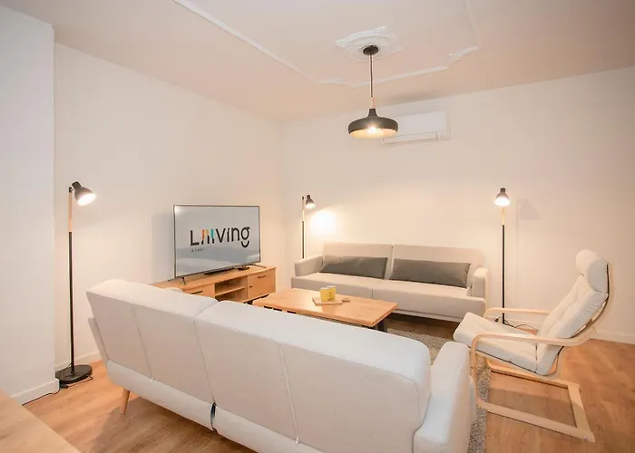 Liiiving In - Modern Design - Kids Friendly דירה
