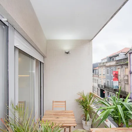 Liiiving In - Modern Design - Kids Friendly פורטו