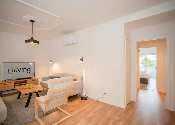 Liiiving In - Modern Design - Kids Friendly * Порту