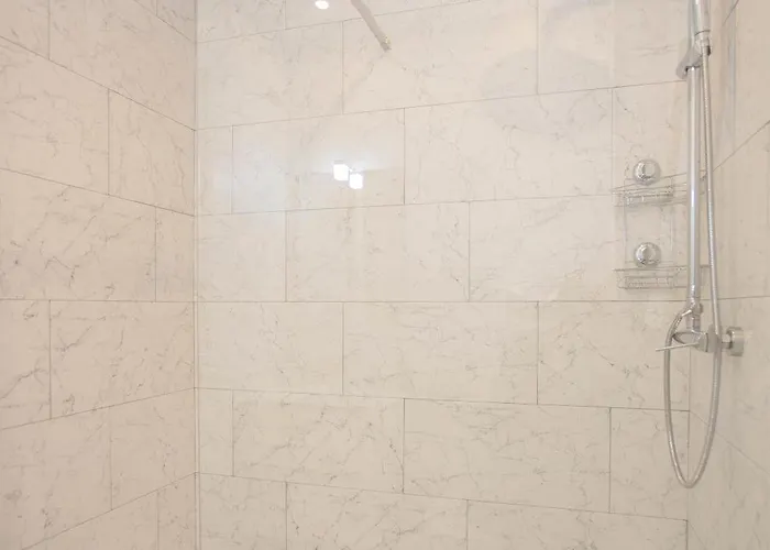 Liiiving In - Modern Design - Kids Friendly Апартаменты